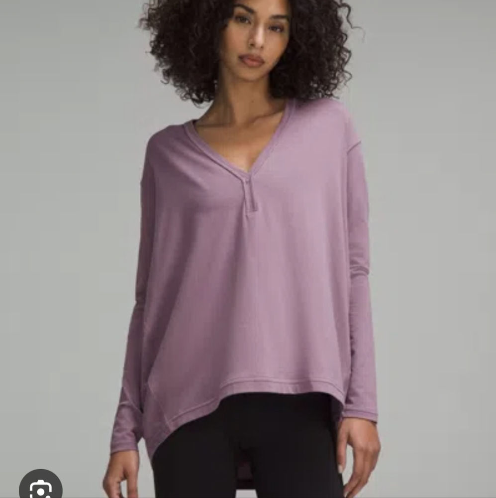 Lululemon Back In Action V-Neck Long-Sleeve Shirt Mauve